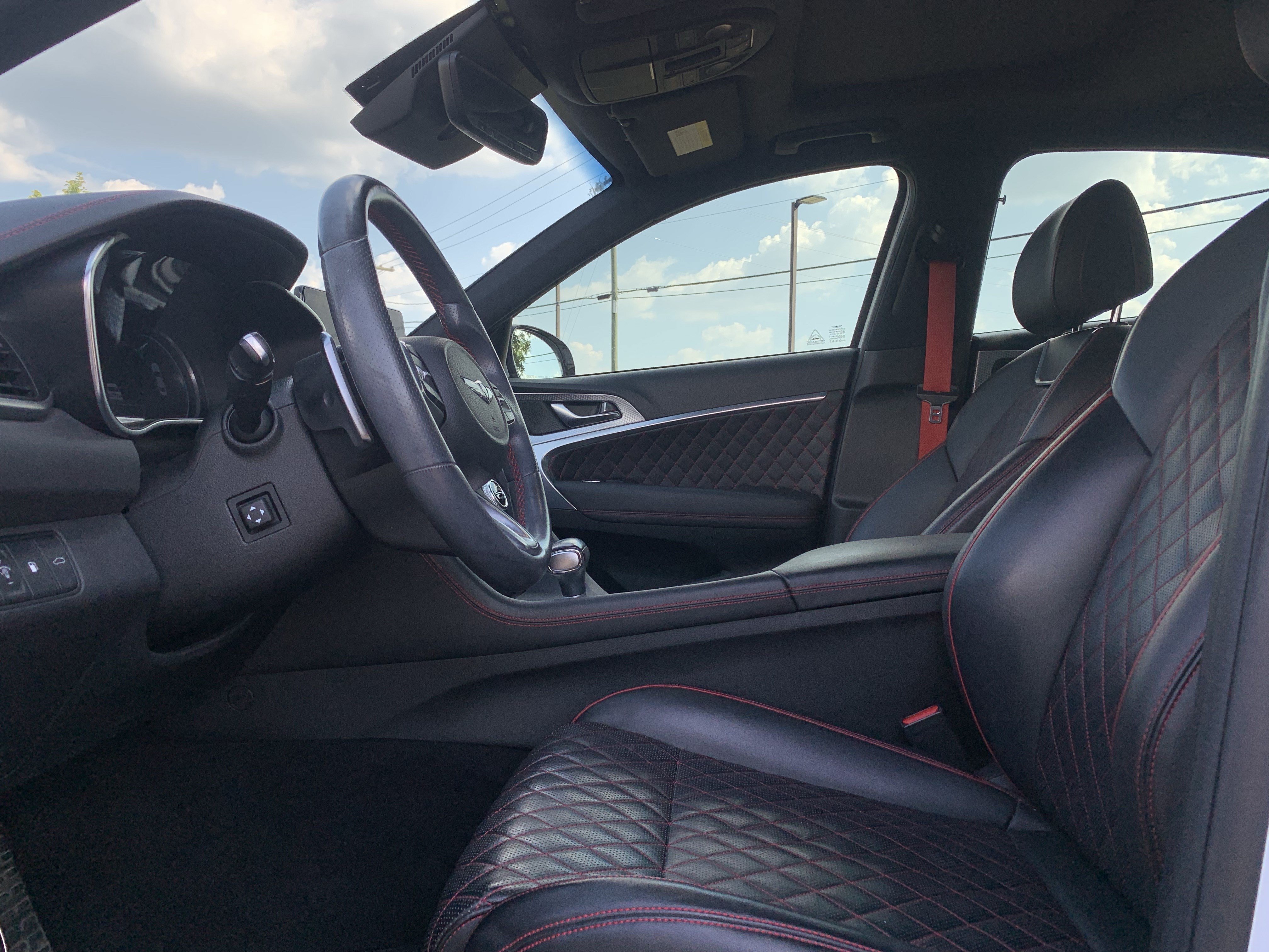 Used 2022 Genesis G70 3.3T RWD image 16