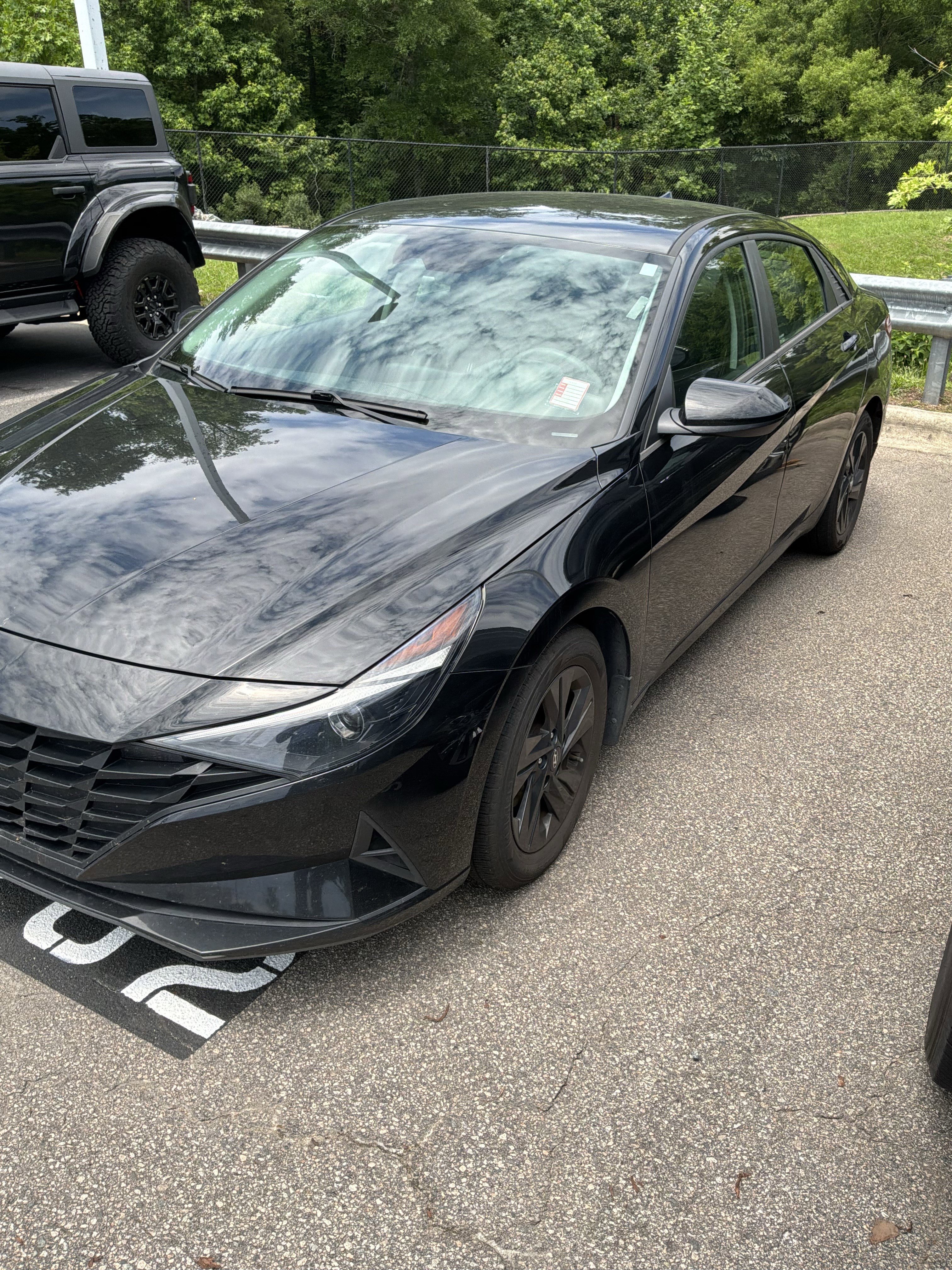 Used 2023 Hyundai Elantra SEL FWD image 3