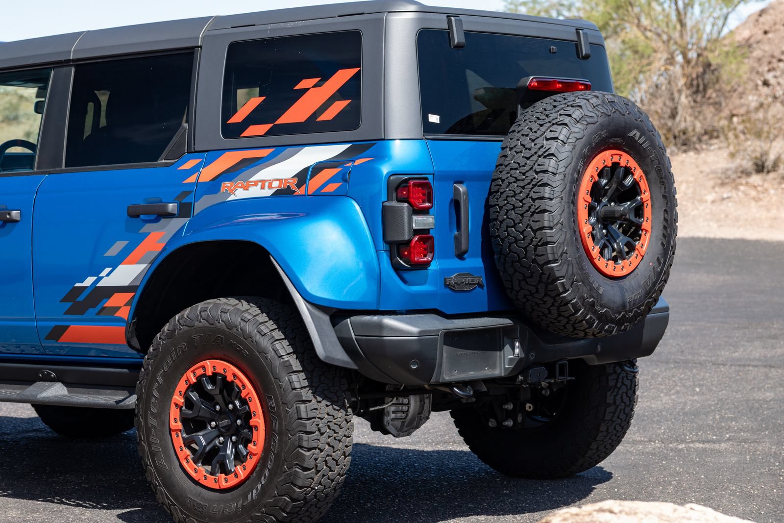 Used 2024 Ford Bronco Raptor AWD/4WD image 8