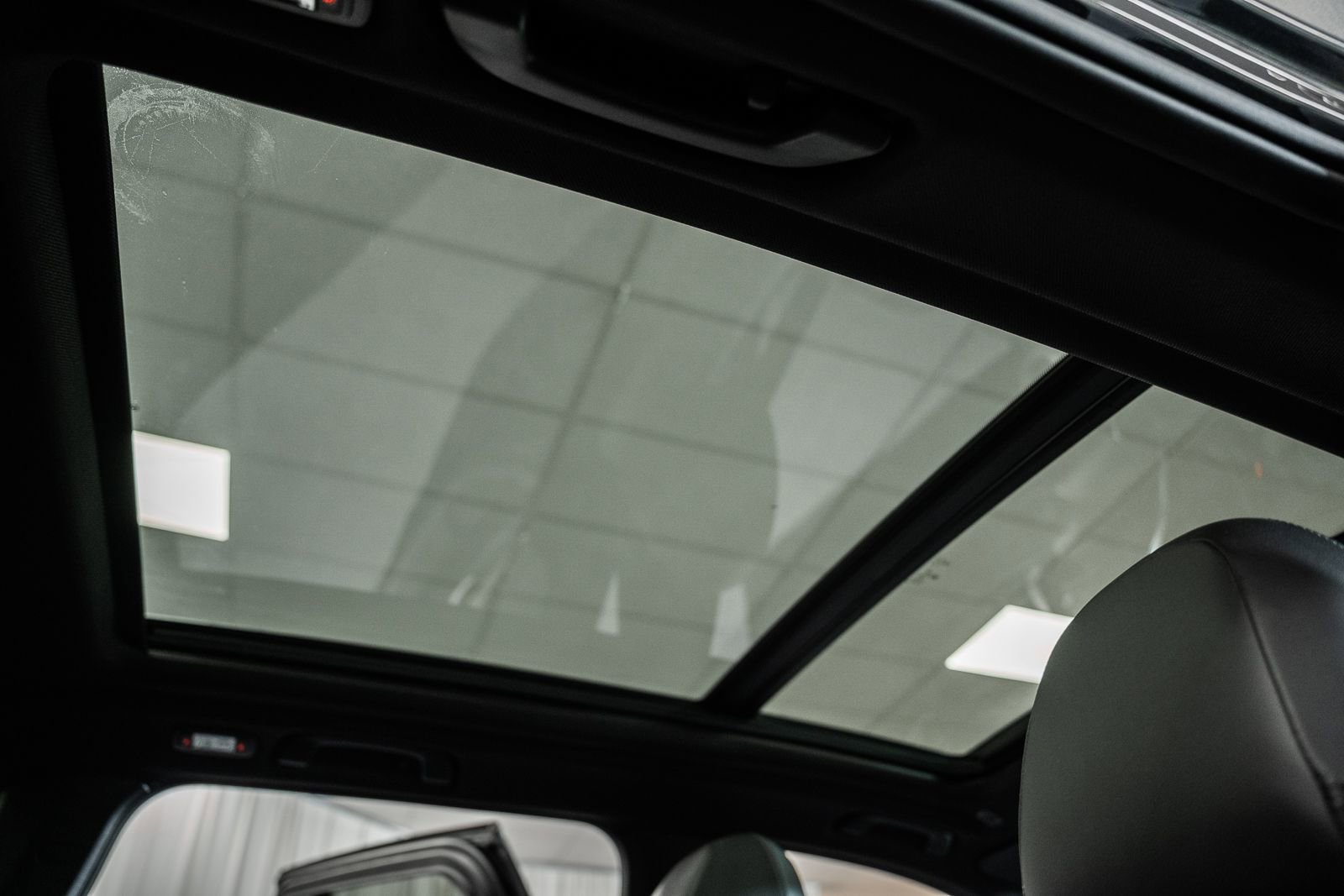 Used 2018 BMW X3 M40i image 39