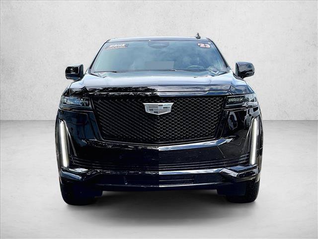 Used 2023 Cadillac Escalade ESV Sport Platinum w/ LPO, ONYX Package AWD/4WD image 3