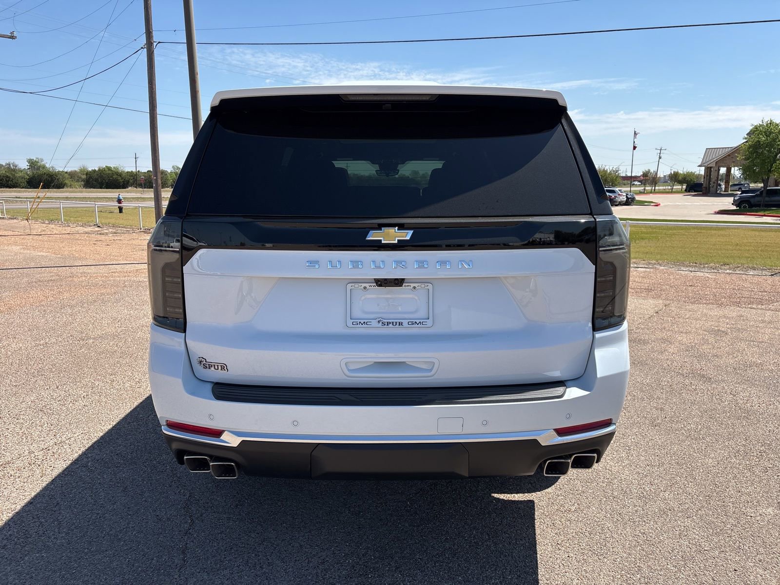 New 2026 Chevrolet Suburban High Country image 5