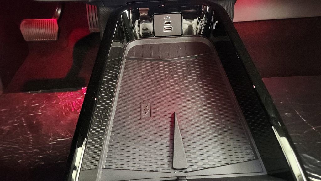 New 2025 Ford Mustang Mach-E GT w/ Interior Protection Package image 21