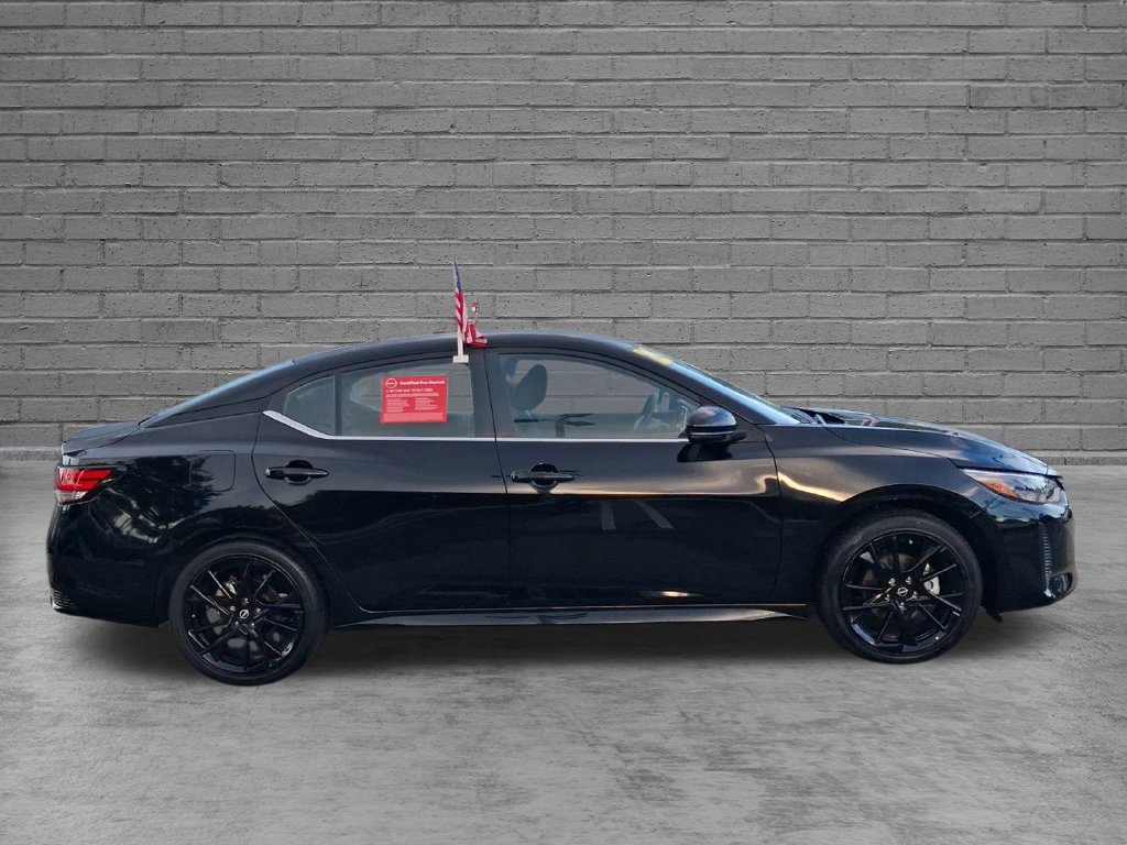 Certified 2025 Nissan Sentra SR w/ Midnight Edition FWD image 13