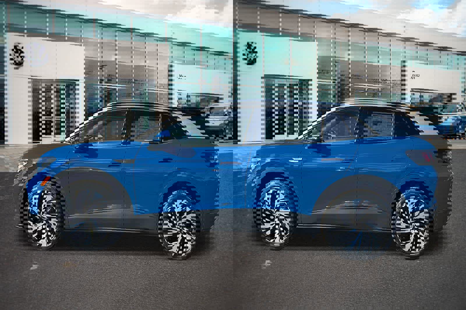 New 2026 Volkswagen ID.4 Pro S Plus image 8