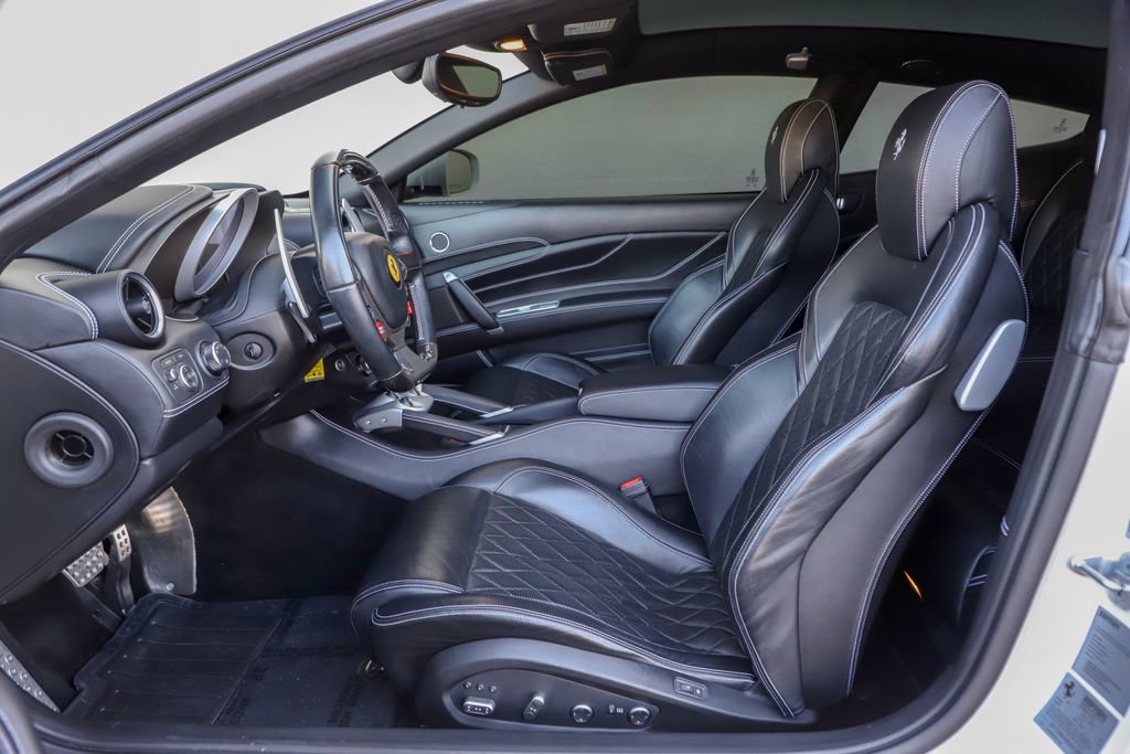 Certified 2016 Ferrari FF image 35