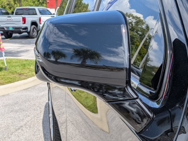 Certified 2021 Chevrolet Suburban High Country AWD/4WD image 13