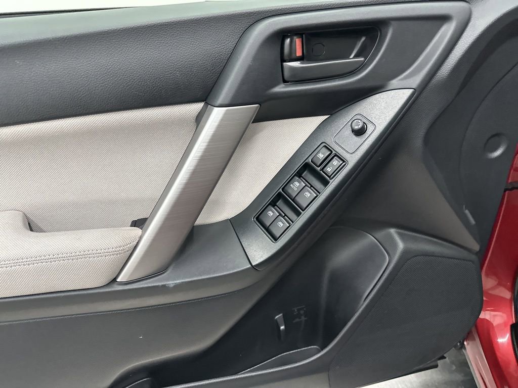 Used 2015 Subaru Forester 2.5i Premium w/ All-Weather Package AWD/4WD image 10