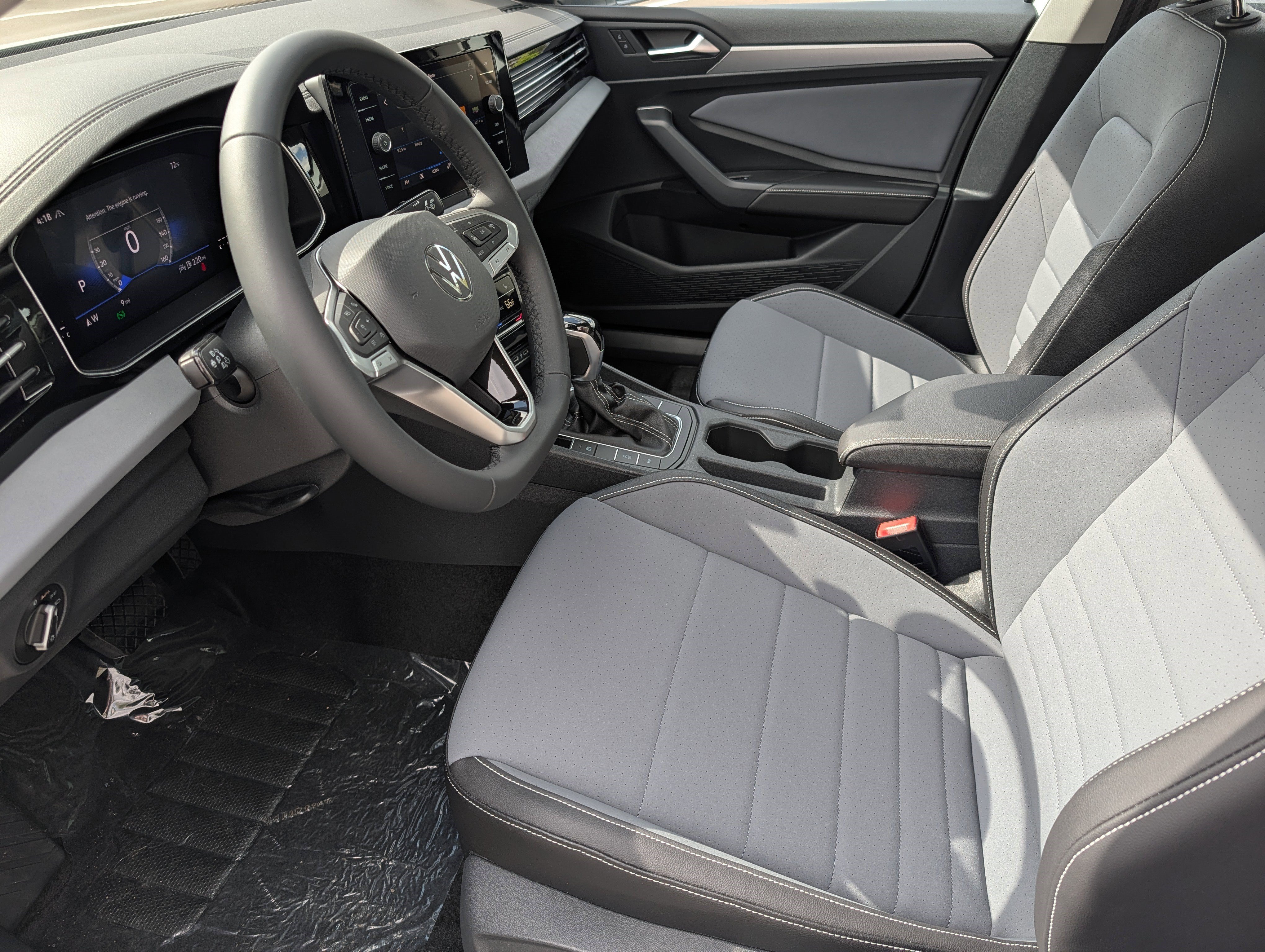 New 2026 Volkswagen Jetta SE FWD image 6