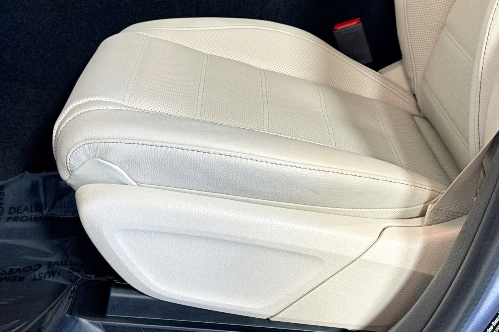 New 2026 Mercedes-Benz GLS 580 4MATIC image 17