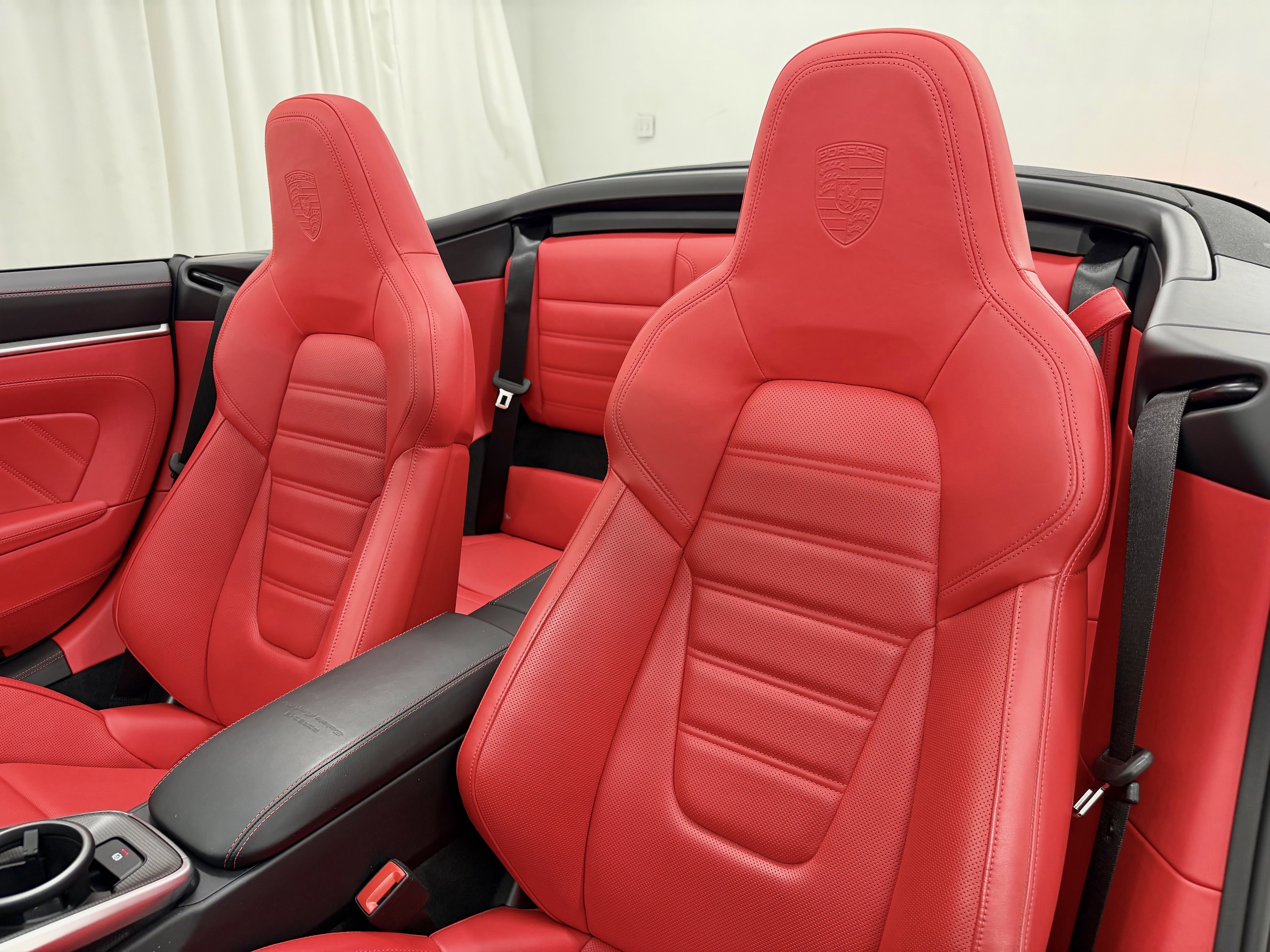 Certified 2024 Porsche 911 Turbo S image 5