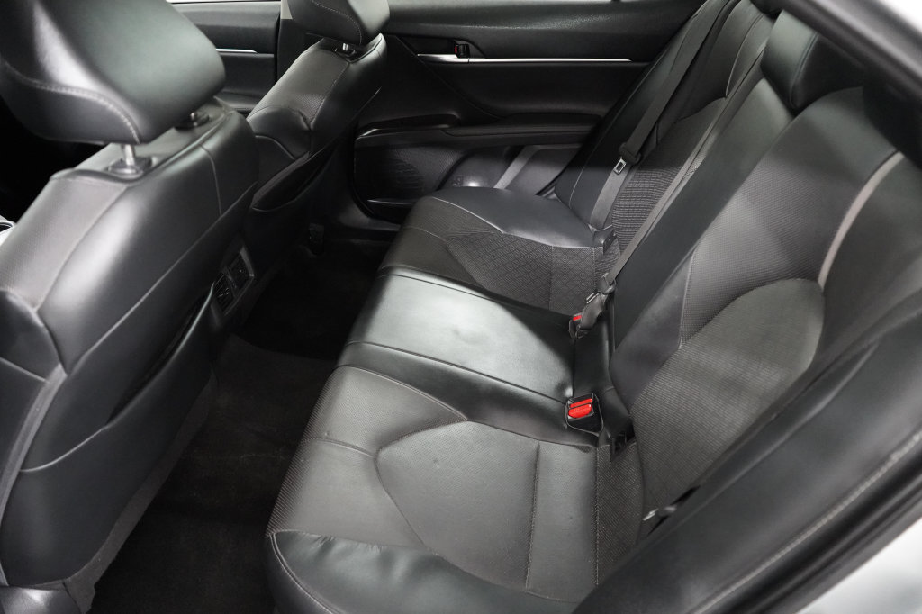 Used 2022 Toyota Camry XSE w/ Navigation Package FWD image 19
