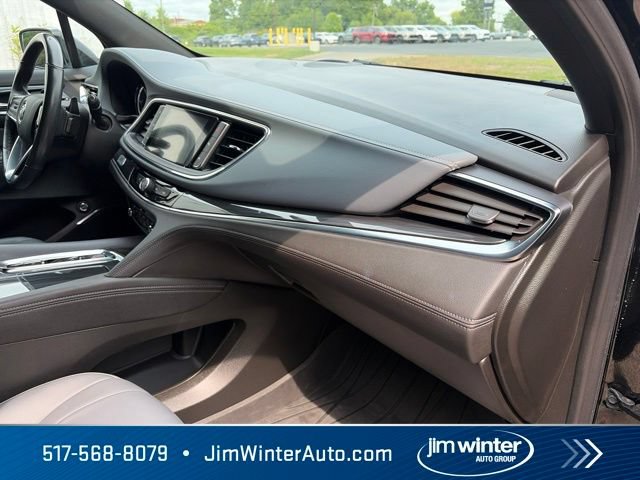 Used 2024 Buick Enclave Essence w/ Sport Touring Edition AWD/4WD image 12