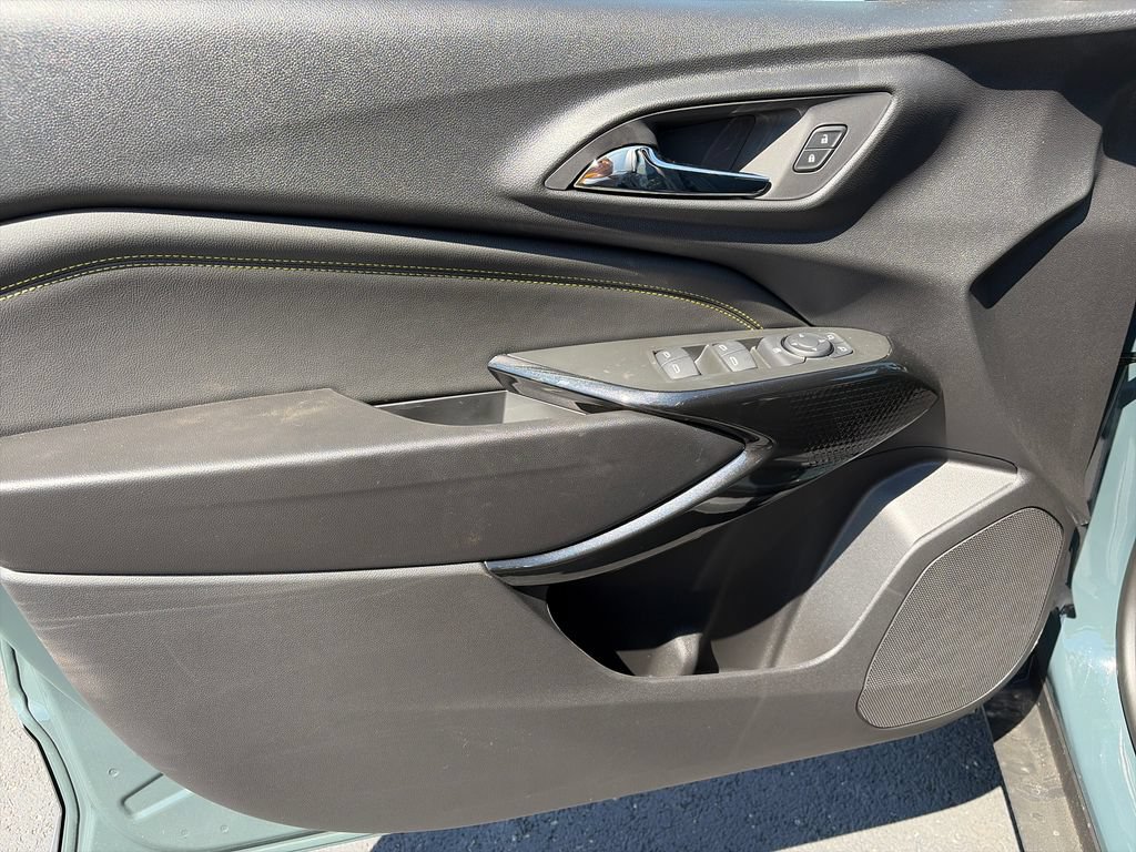 New 2026 Chevrolet Trax LT FWD image 15