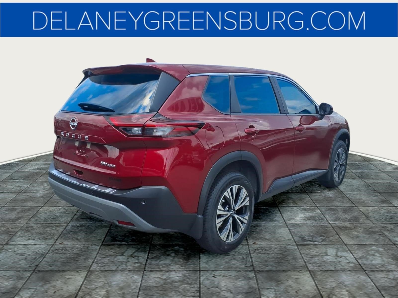 Used 2023 Nissan Rogue SV AWD/4WD image 3