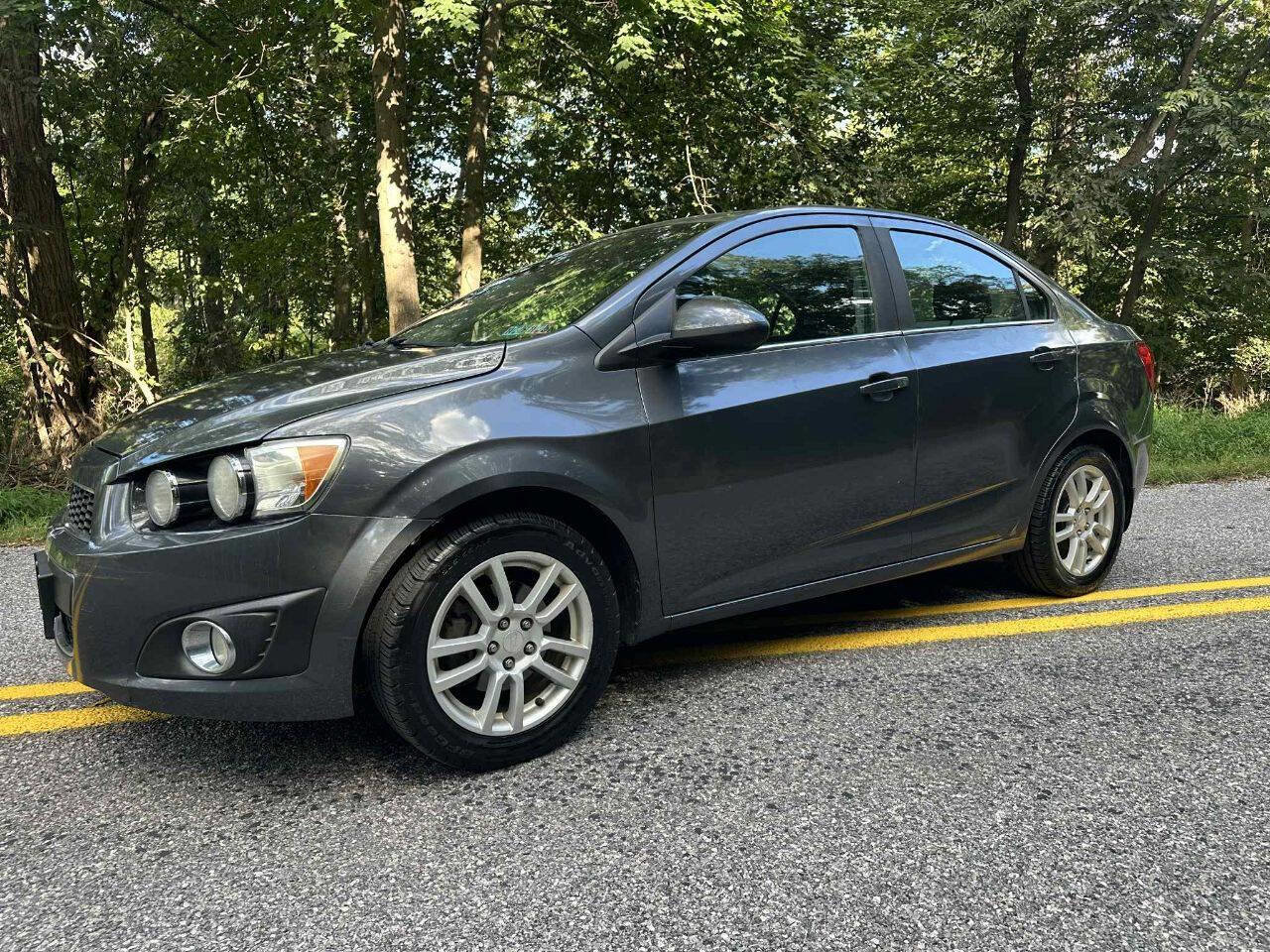 Used 2013 Chevrolet Sonic LT w/ Wheels and Fog Lamp Package image 4