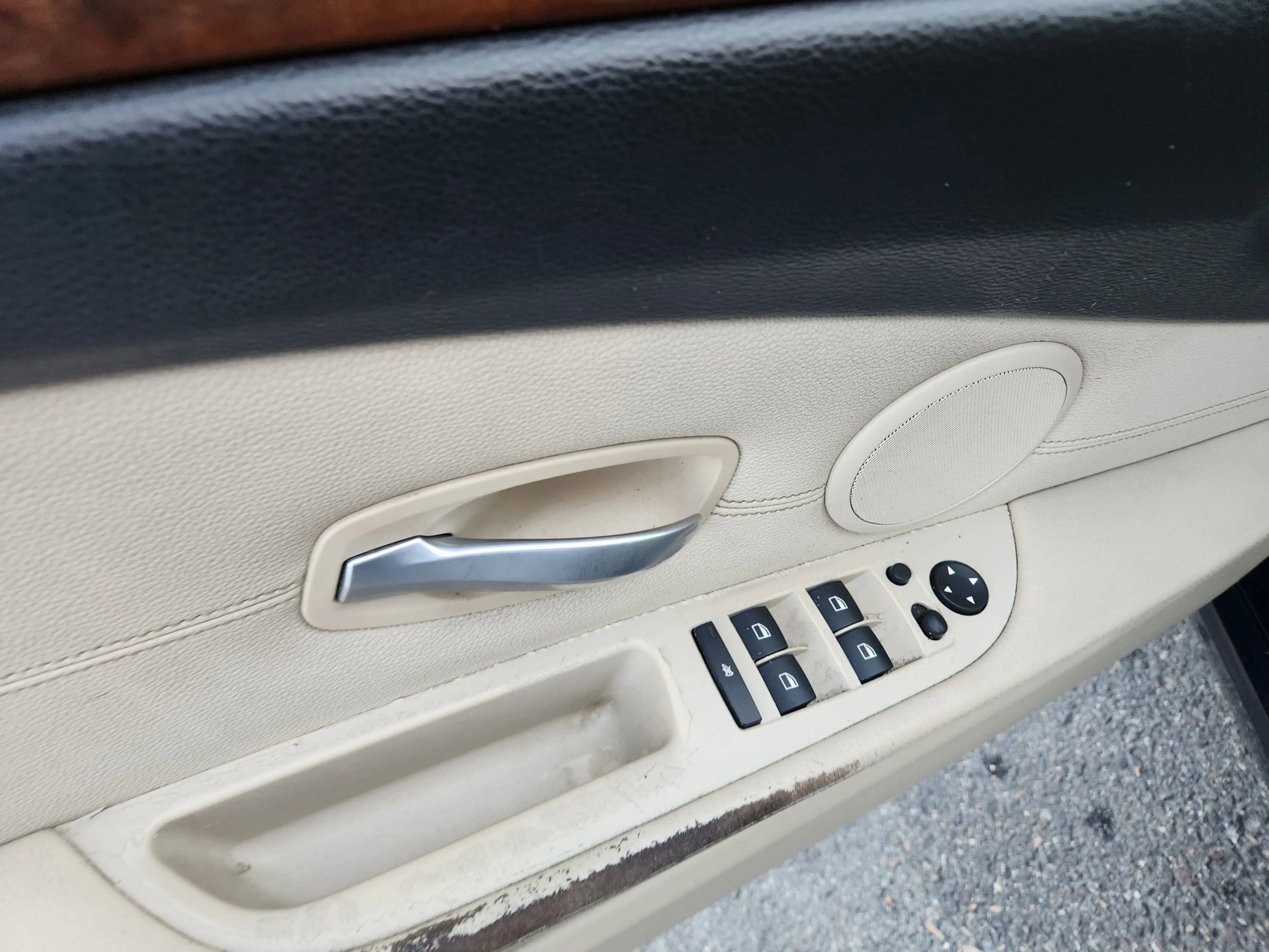 Used 2009 BMW 528i xDrive Sedan image 24