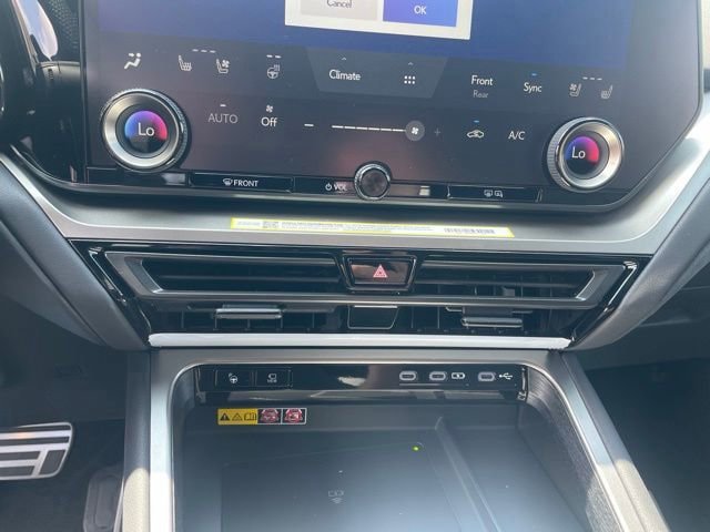 New 2026 Lexus TX 500h AWD image 21