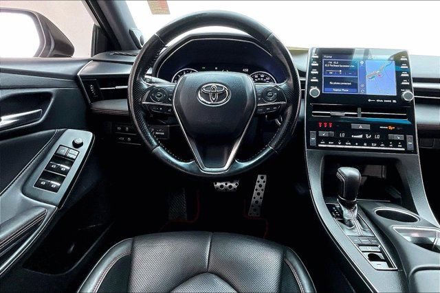Used 2020 Toyota Avalon TRD FWD image 4