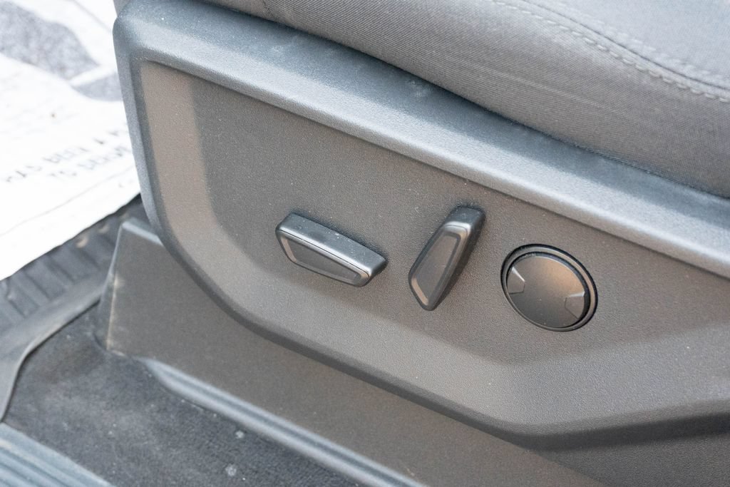 Used 2025 Ford Expedition Active RWD image 21
