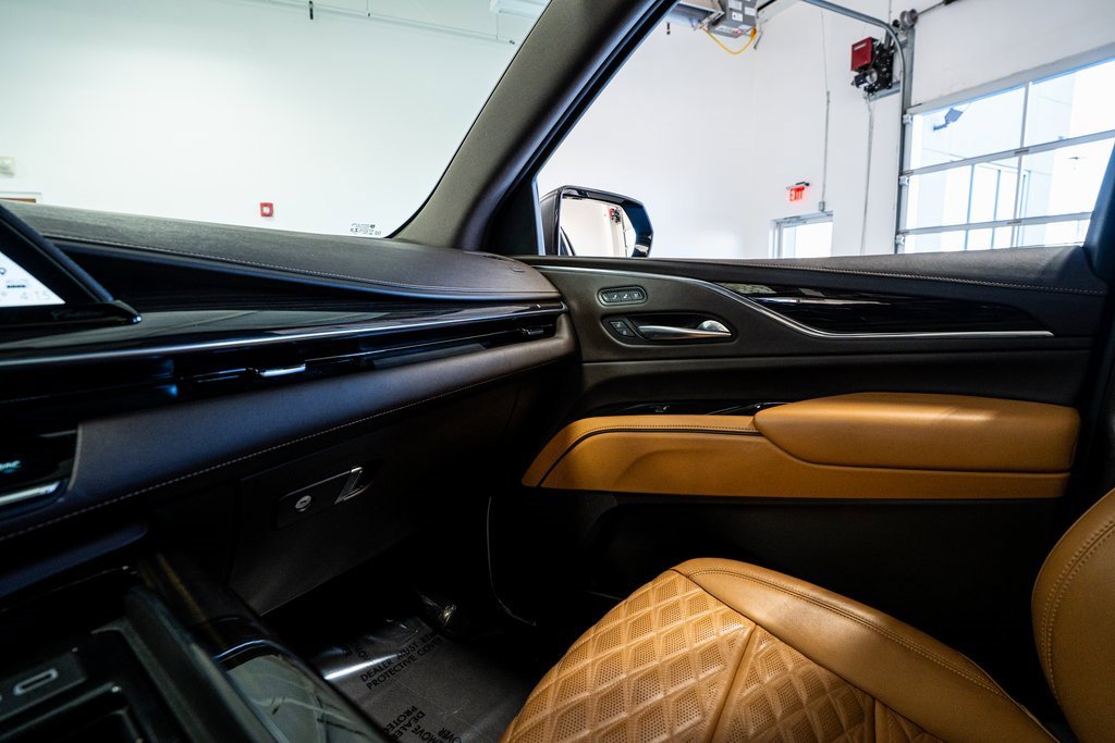 Used 2021 Cadillac Escalade Sport w/ Driver Assist Tech Package image 51