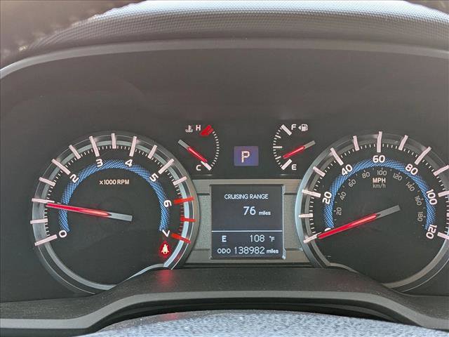 Used 2016 Toyota 4Runner SR5 AWD/4WD image 10
