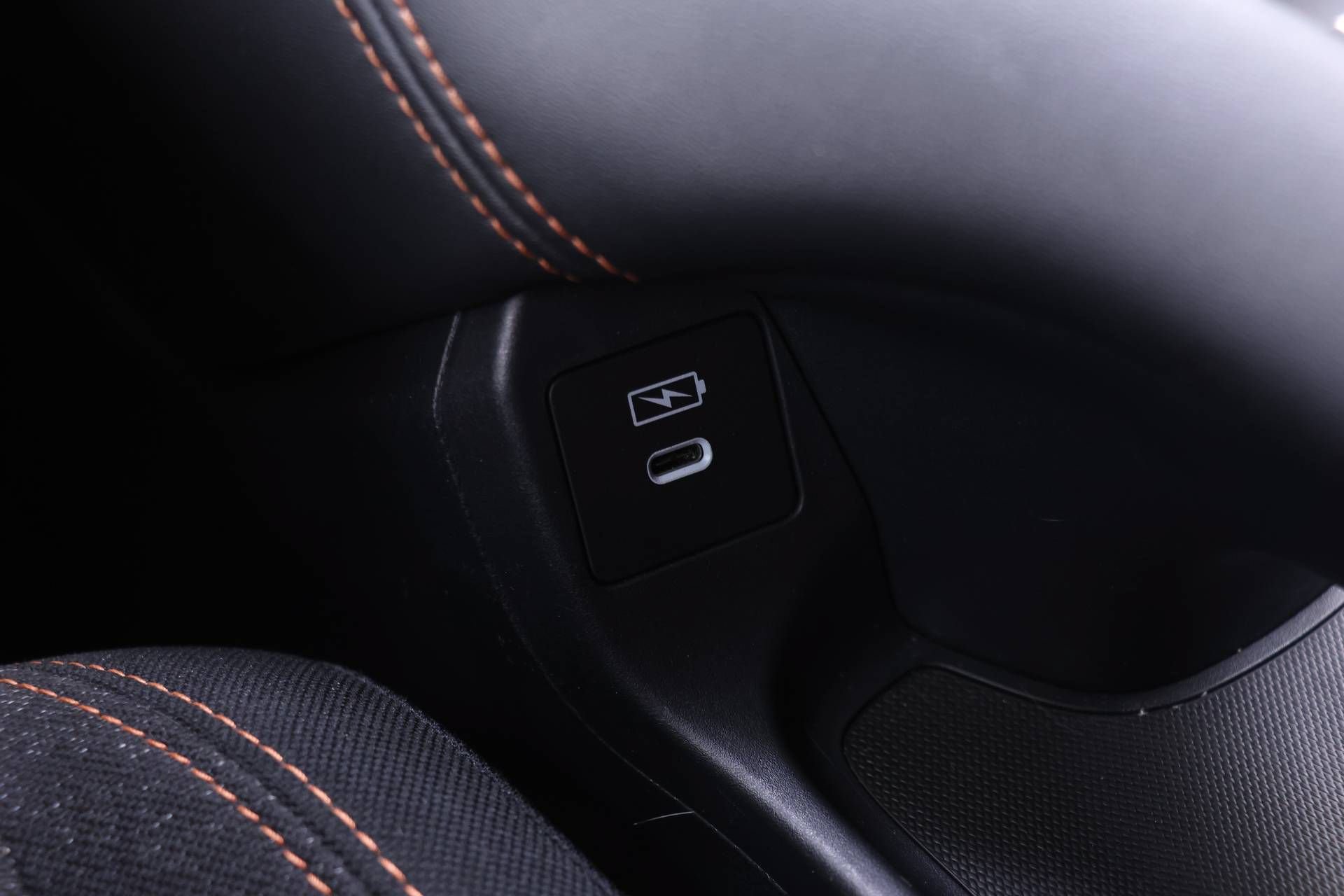 Certified 2024 Honda HR-V Sport image 6