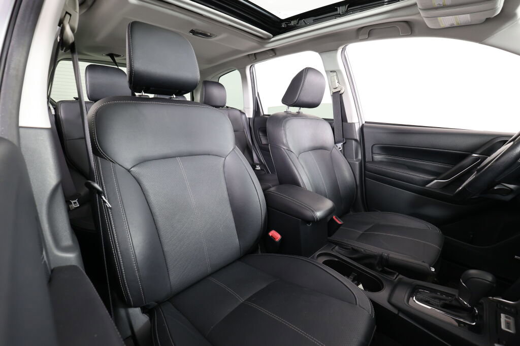 Used 2017 Subaru Forester 2.5i Touring image 25