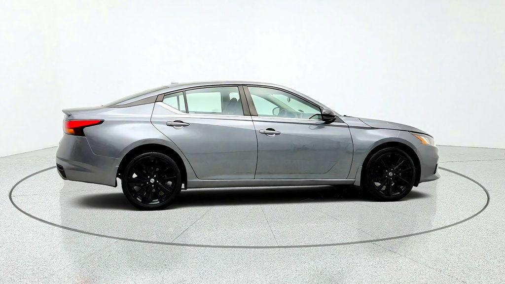 Used 2020 Nissan Altima 2.5 SR w/ Premium Package AWD/4WD image 4