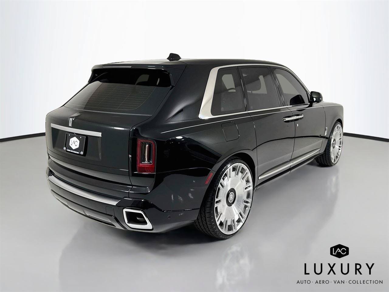 Used 2025 Rolls-Royce Cullinan AWD/4WD image 5