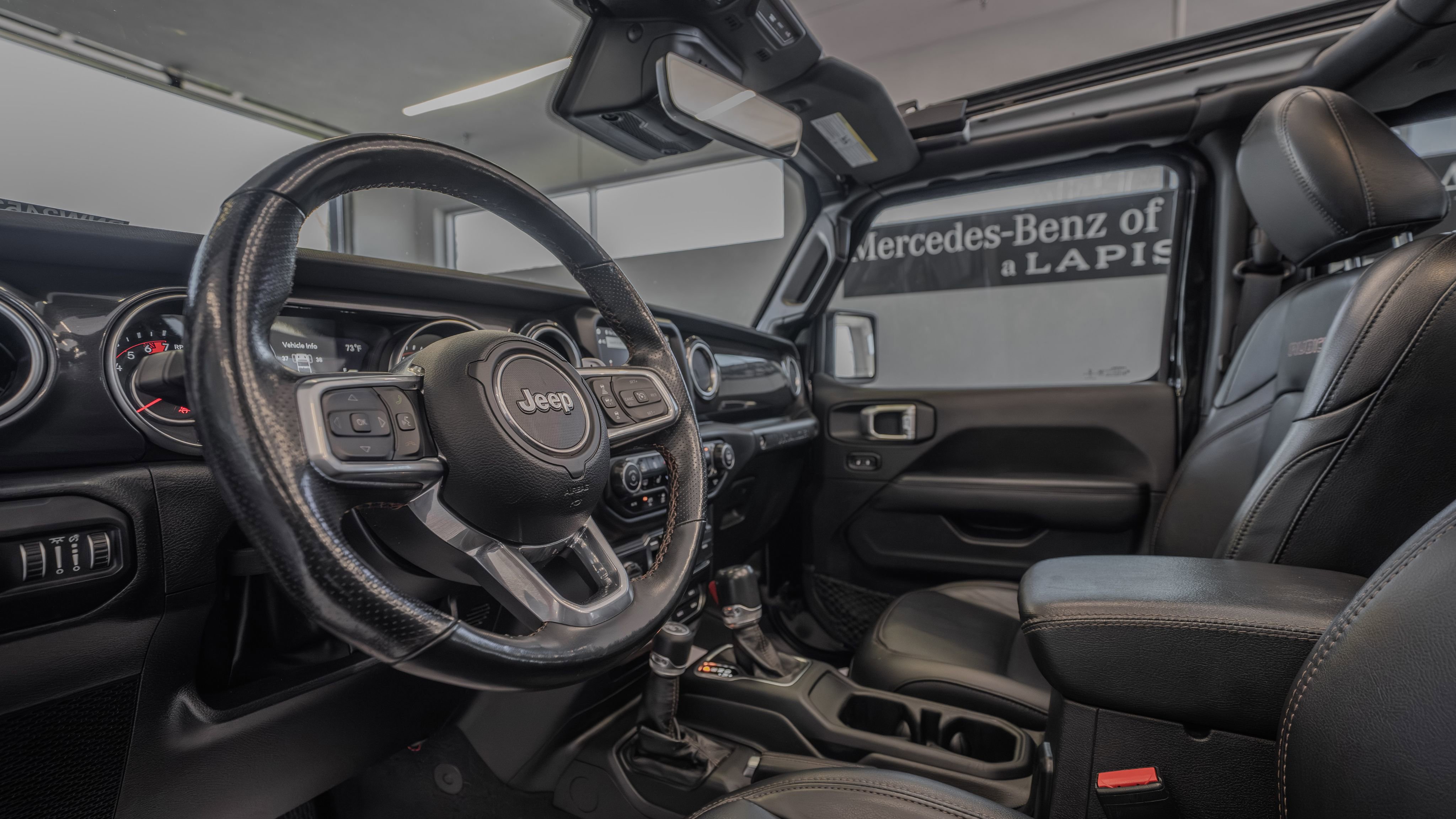 Used 2022 Jeep Wrangler Unlimited Rubicon w/ Trailer Tow Package image 7