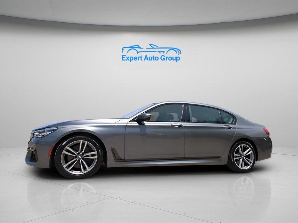 Used 2016 BMW 750i xDrive AWD/4WD image 12