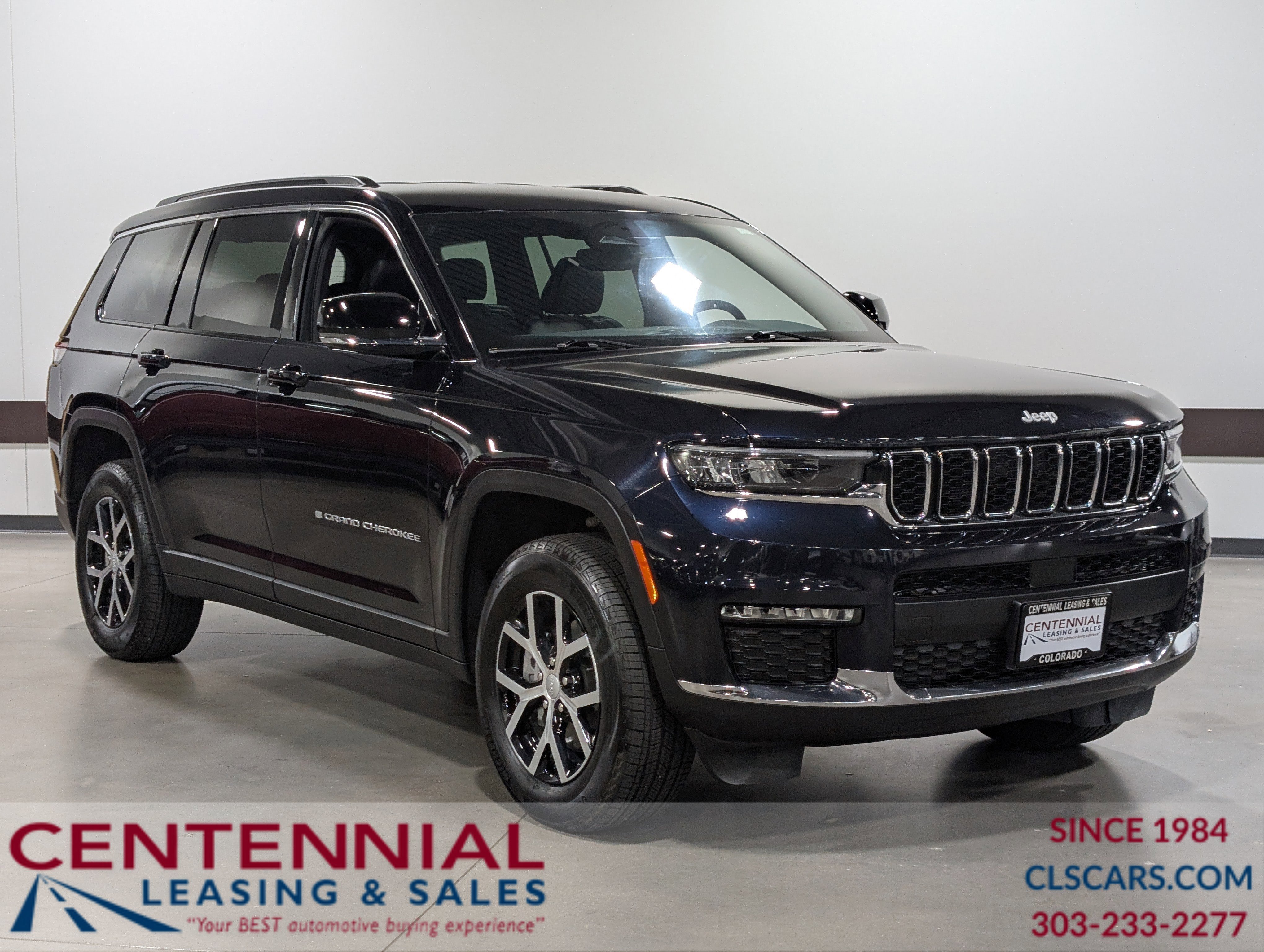 Used 2024 Jeep Grand Cherokee L Limited w/ Trailer Tow Package image 1