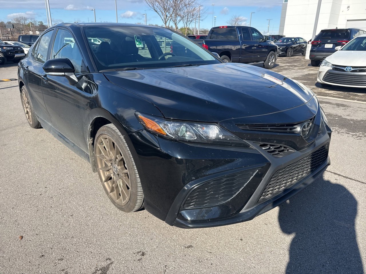 Certified 2023 Toyota Camry SE image 2