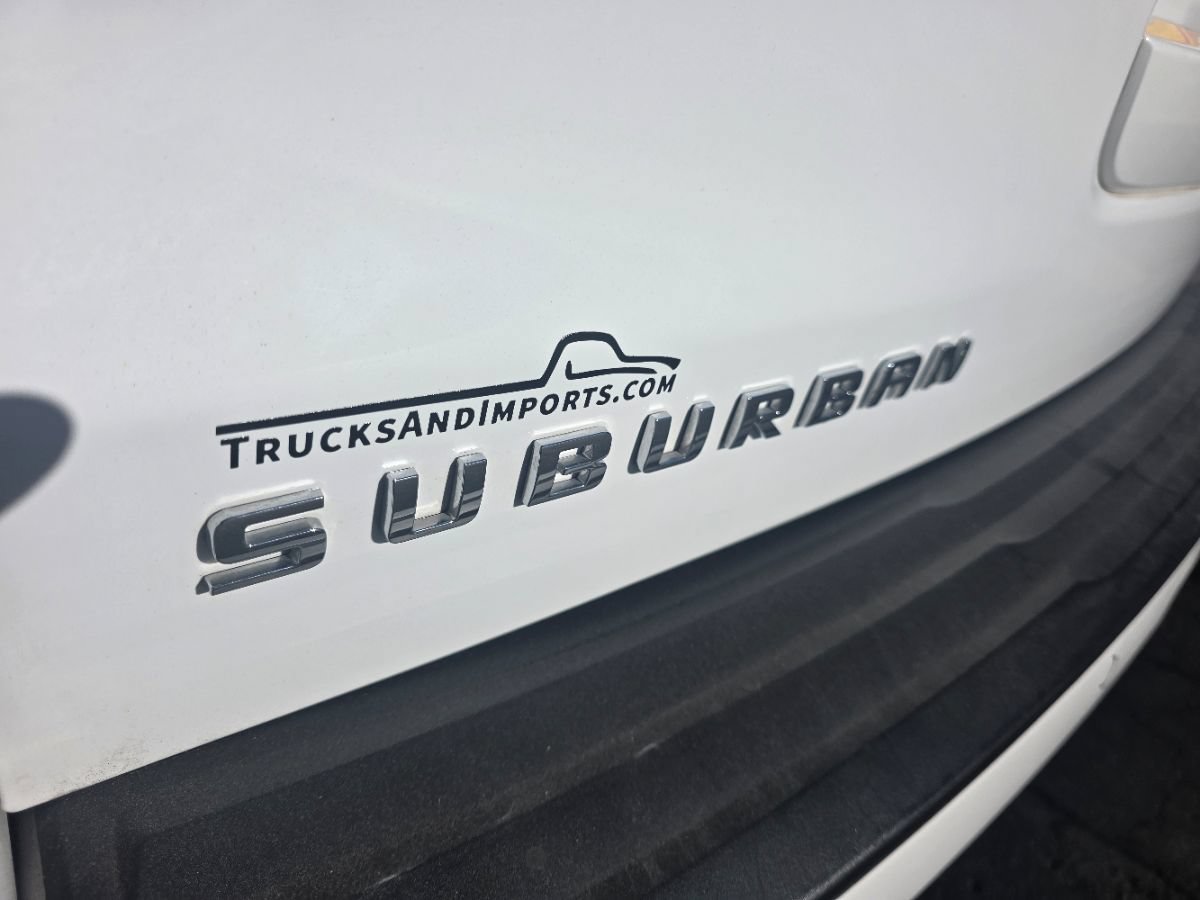 Used 2020 Chevrolet Suburban LT RWD image 5