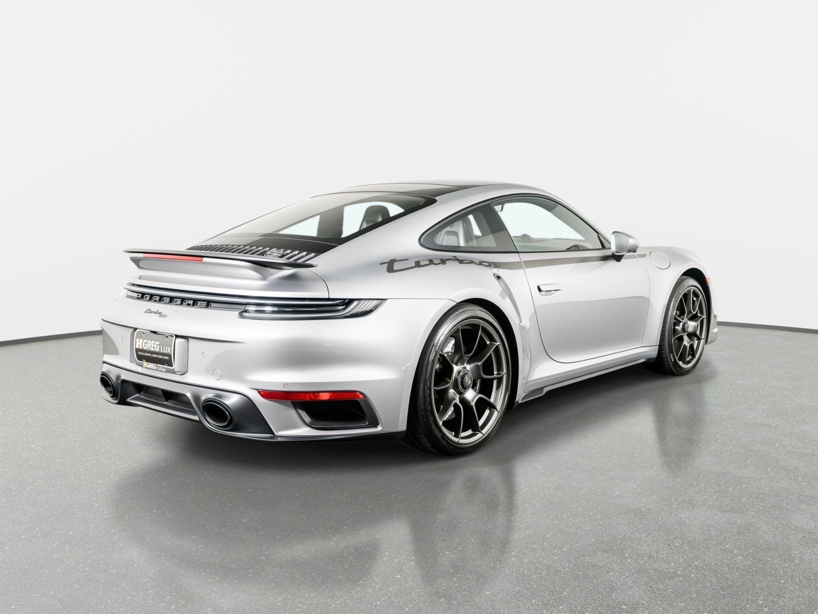 Used 2025 Porsche 911 Turbo AWD/4WD image 10