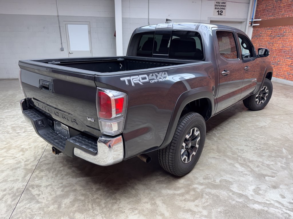 Used 2021 Toyota Tacoma TRD Off-Road AWD/4WD image 6