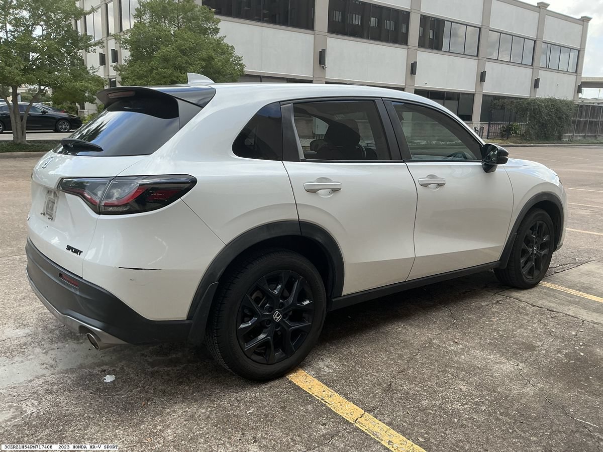 Used 2023 Honda HR-V Sport image 6
