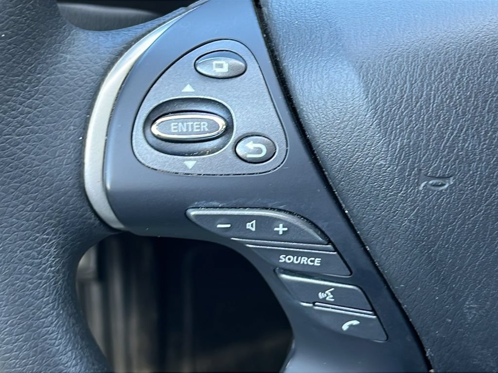 Used 2020 Nissan Pathfinder S FWD image 20