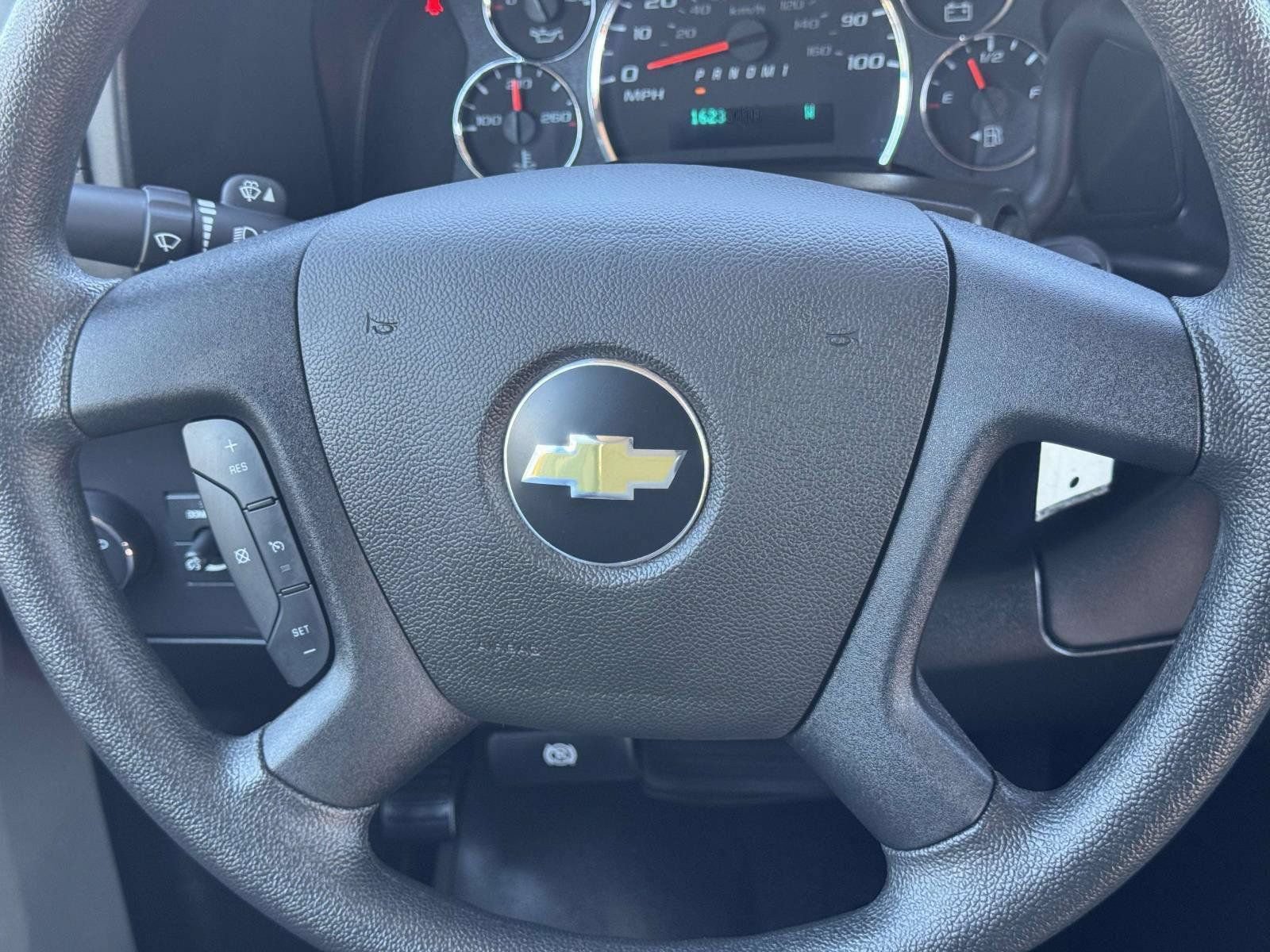 Used 2025 Chevrolet Express 3500 LT w/ LT Preferred Equipment Group RWD image 23