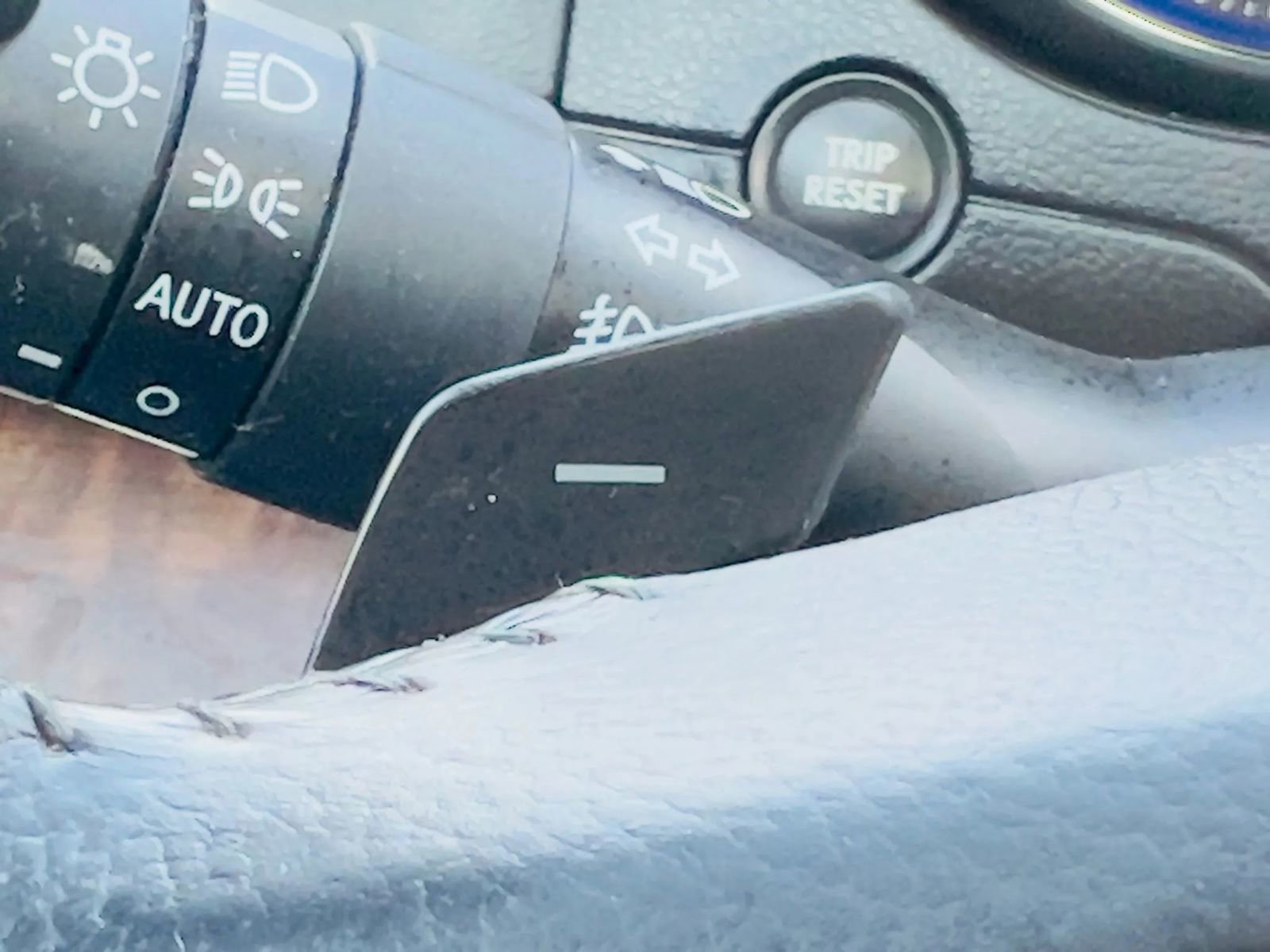 Used 2017 Subaru Outback 3.6R Limited image 35