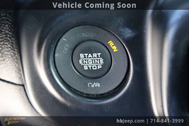 Used 2023 Jeep Wrangler Sport image 21