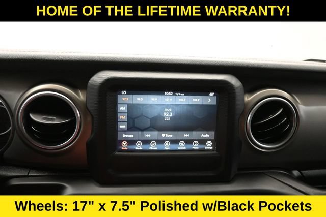 Used 2018 Jeep Wrangler Unlimited Rubicon w/ Cold Weather Group AWD/4WD image 32