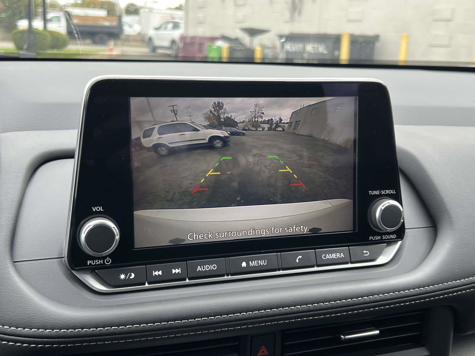 Used 2026 Nissan Rogue SV image 17
