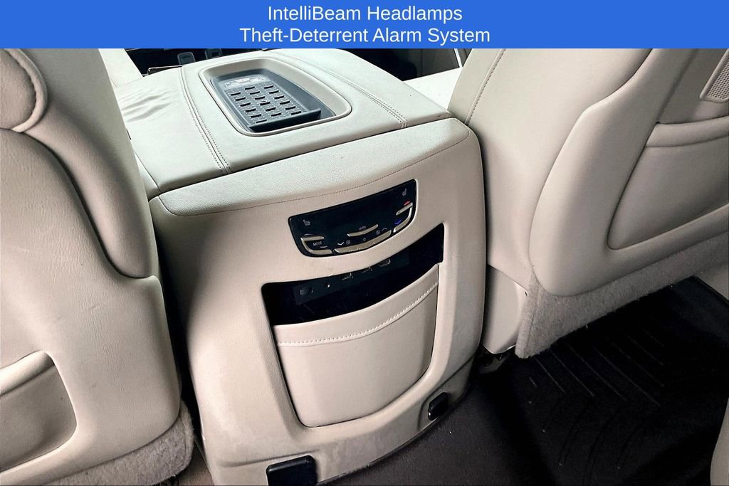 Used 2017 Cadillac Escalade ESV Luxury image 13