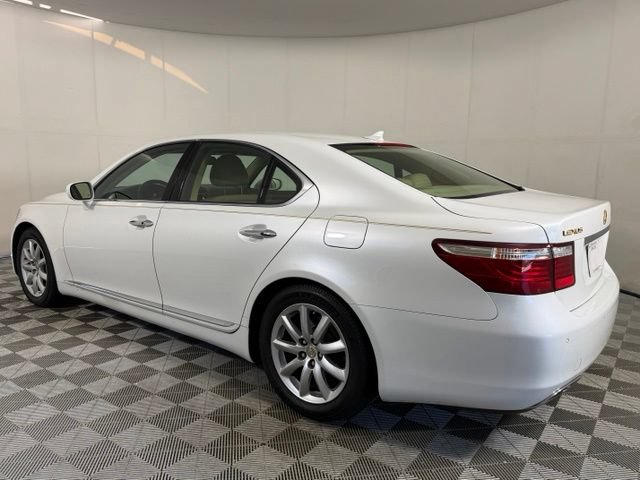 Used 2008 Lexus LS 460 RWD image 6