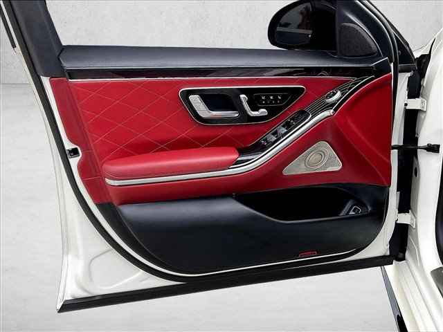 Used 2022 Mercedes-Benz S 580 4MATIC Sedan image 18