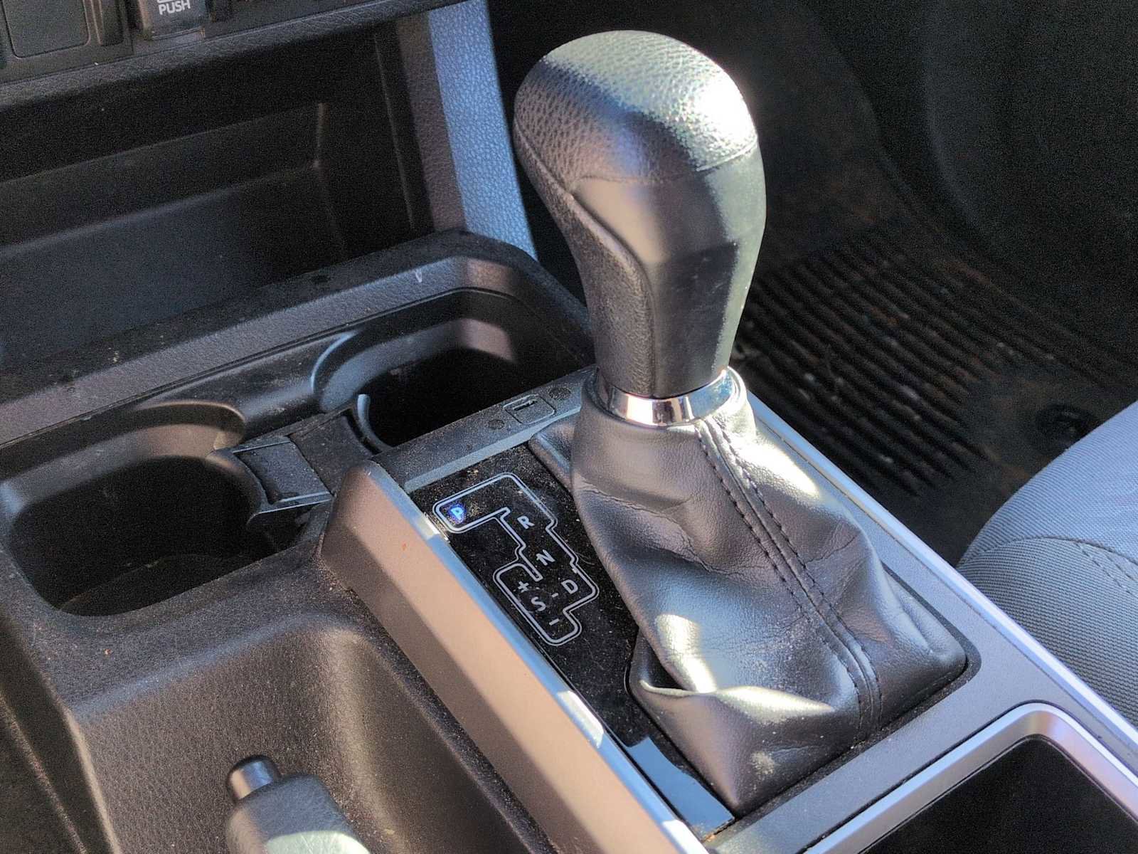 Used 2022 Toyota Tacoma 4x4 Double Cab image 18