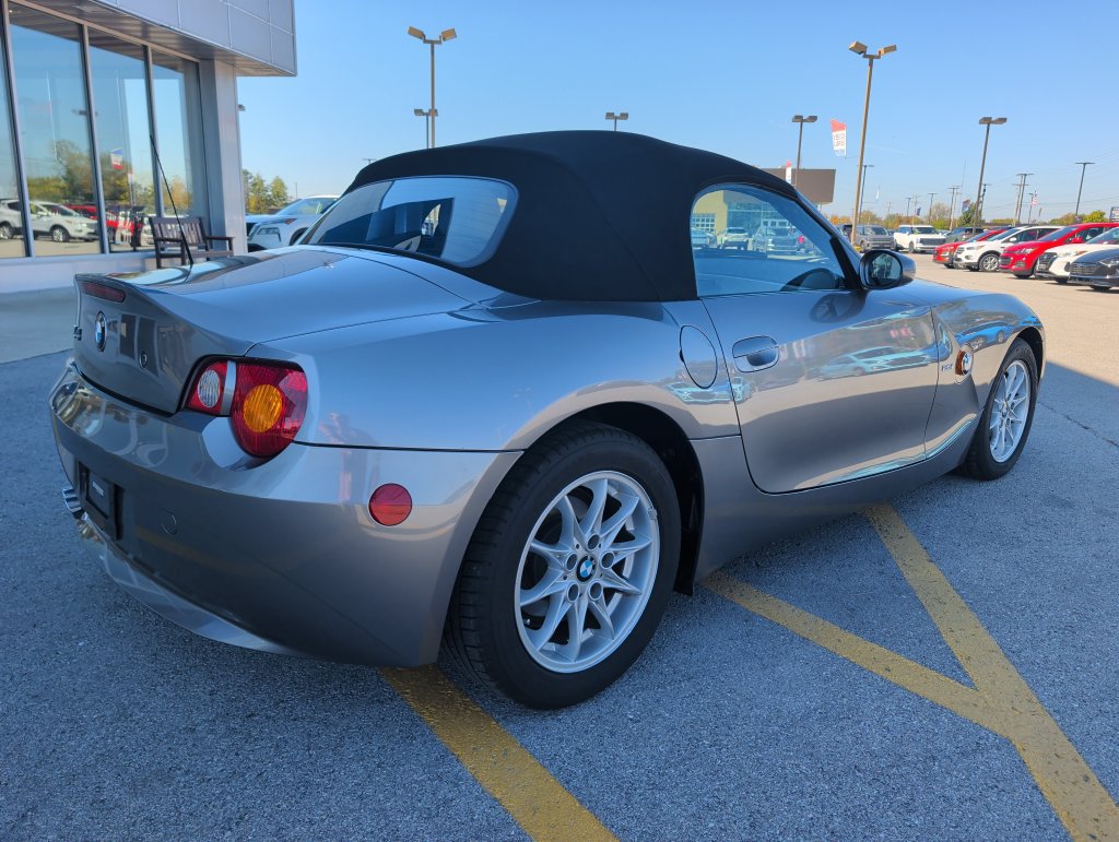 Used 2003 BMW Z4 2.5i RWD image 7