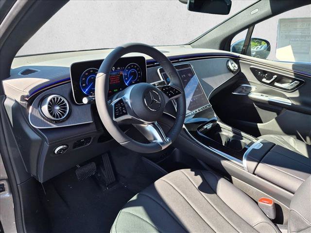 New 2026 Mercedes-Benz EQE 320 4MATIC SUV image 3